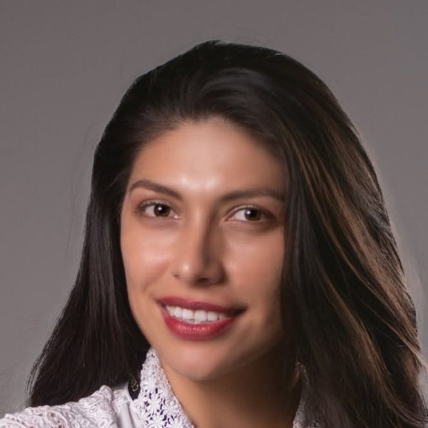 Fabiola Murray, asesora inmobiliaria de Century 21 Home