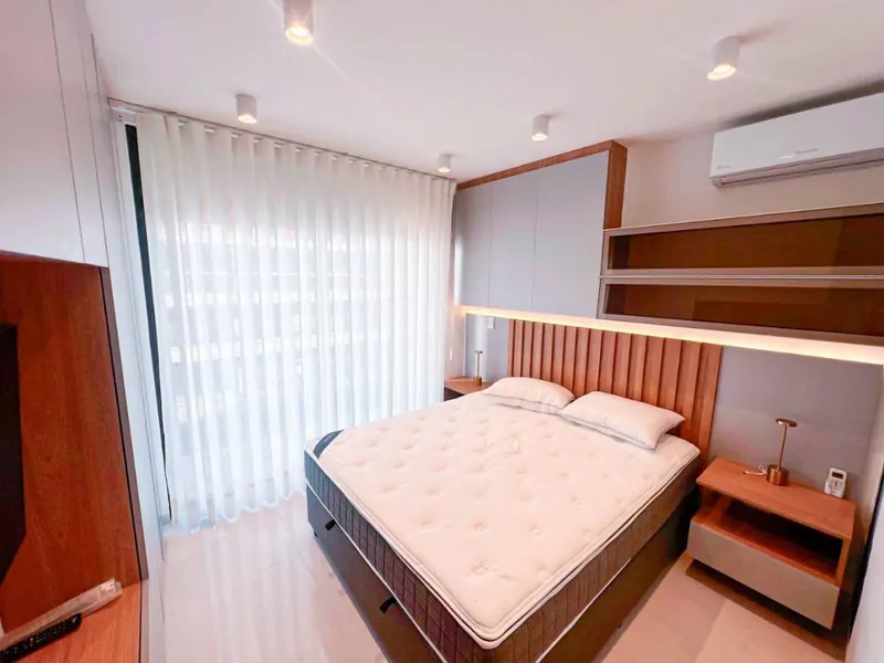 Departamento amoblado de 2 dormitorios en venta en Equipetrol: foto 5 de 12