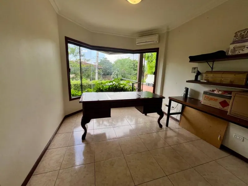 Casa de 2 plantas en venta en la Zona Oeste, 2do anillo: foto 14 de 25