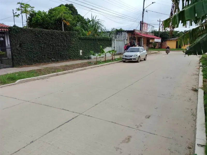 Casa en venta en la Zona Norte, 8vo anillo, terreno de 360 m²: foto 3 de 5