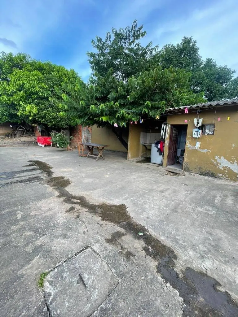 Casa en venta en la Zona Este, terreno de 360 m²: foto 3 de 6