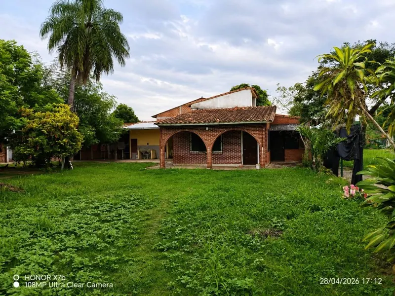 Terreno en esquina con construcción en venta en la Zona Este: foto 3 de 3