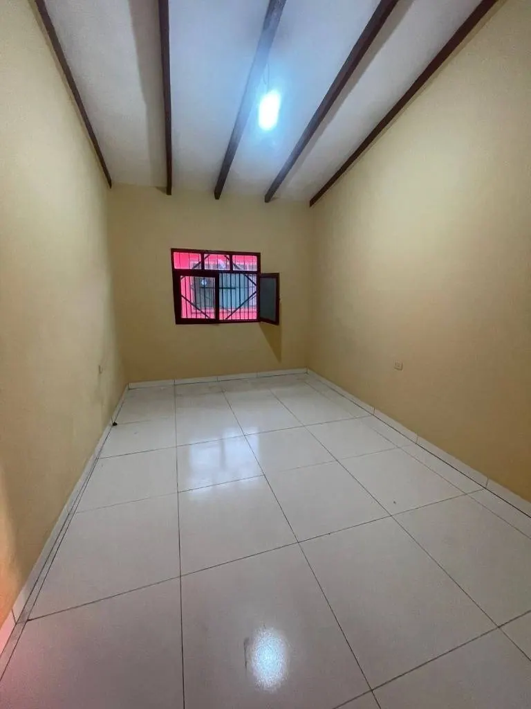 Casa comercial en venta en la Zona Este, sobre Carretera a Cotoca: foto 6 de 20