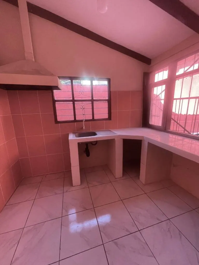 Casa comercial en venta en la Zona Este, sobre Carretera a Cotoca: foto 16 de 20