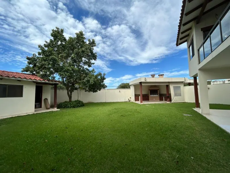 Casa de 5 dormitorios en venta en el condominio Villa Borghese: foto 1 de 44