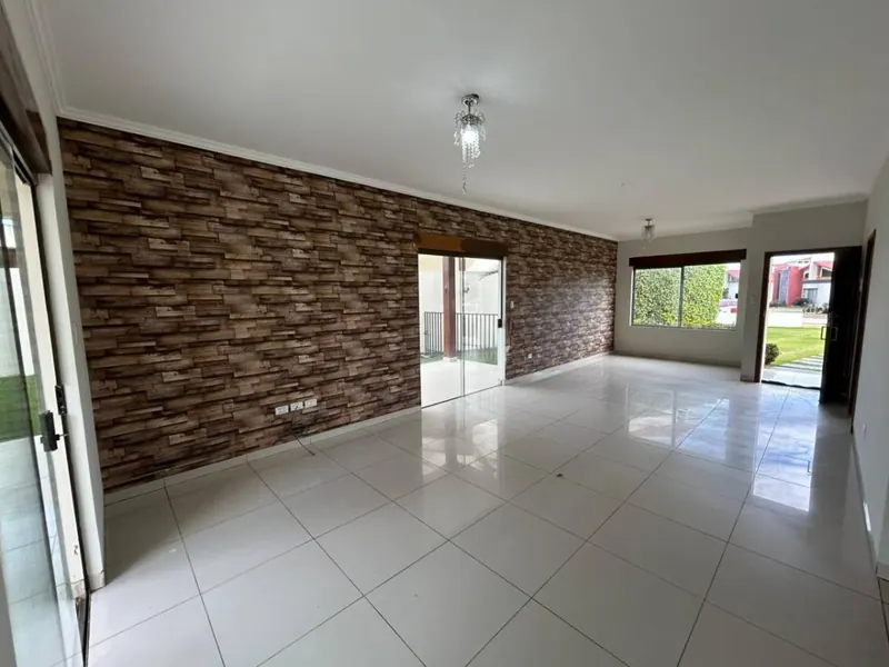 Casa de 5 dormitorios en venta en el condominio Villa Borghese: foto 4 de 44