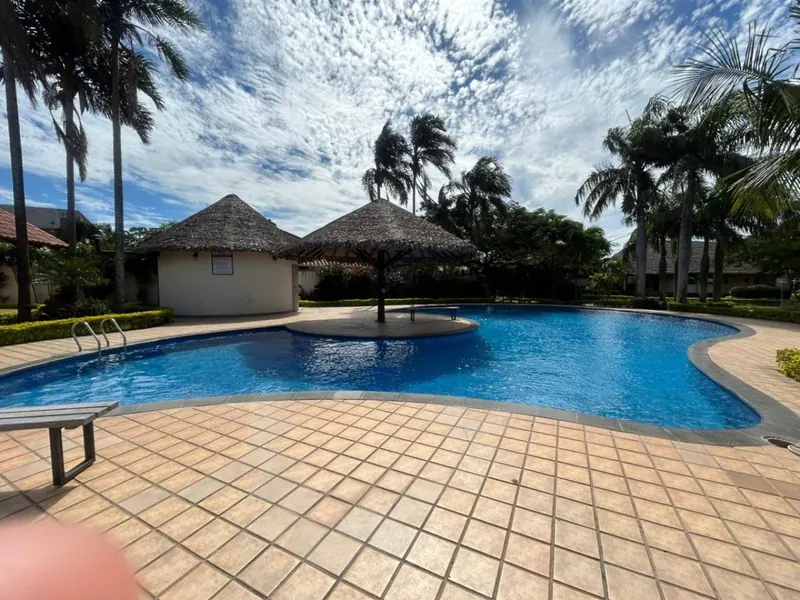 Casa de 5 dormitorios en venta en el condominio Villa Borghese: foto 34 de 44