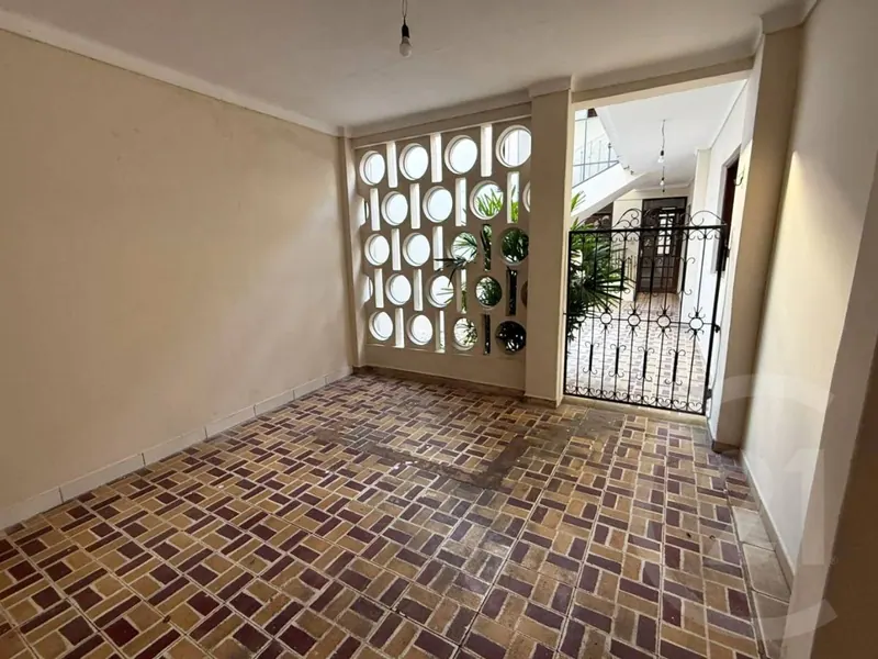 Casa con dos tiendas en venta en el Centro, Mercado Los Pozos: foto 13 de 13