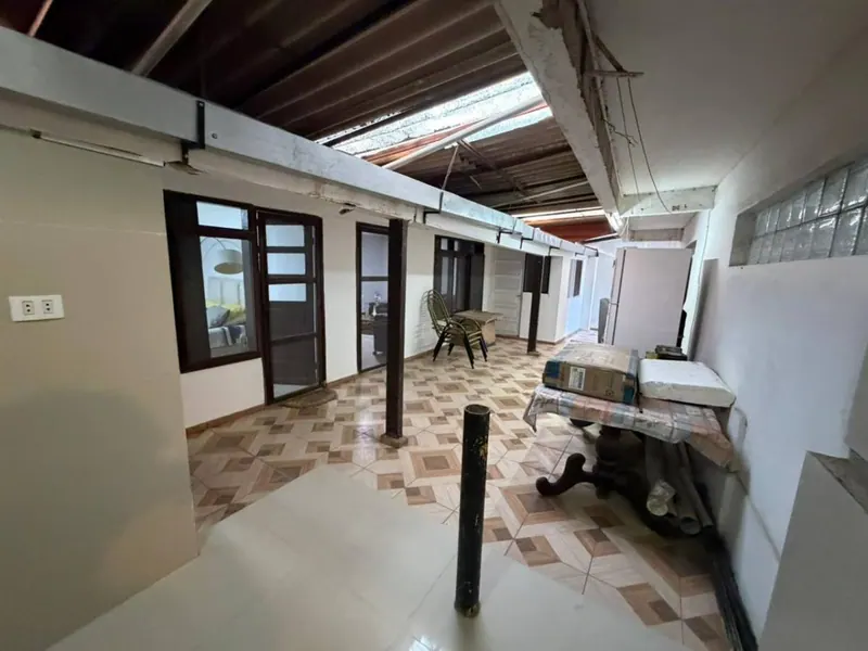 Casa en venta en la Zona Sur, sobre la avenida San Aurelio: foto 4 de 17