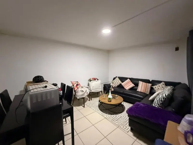 Casa en venta en la Zona Sur, sobre la avenida San Aurelio: foto 14 de 17