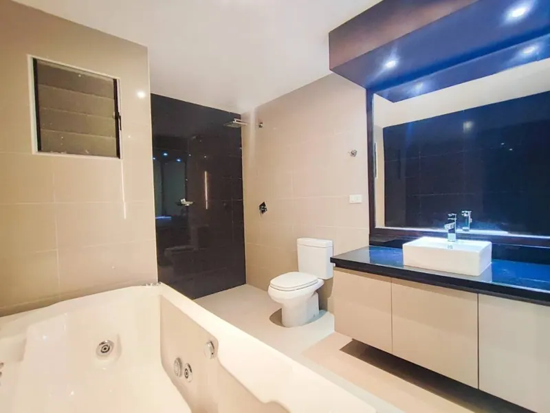 Departamento de 3 dormitorios en venta en el condominio Palm Beach: foto 6 de 11