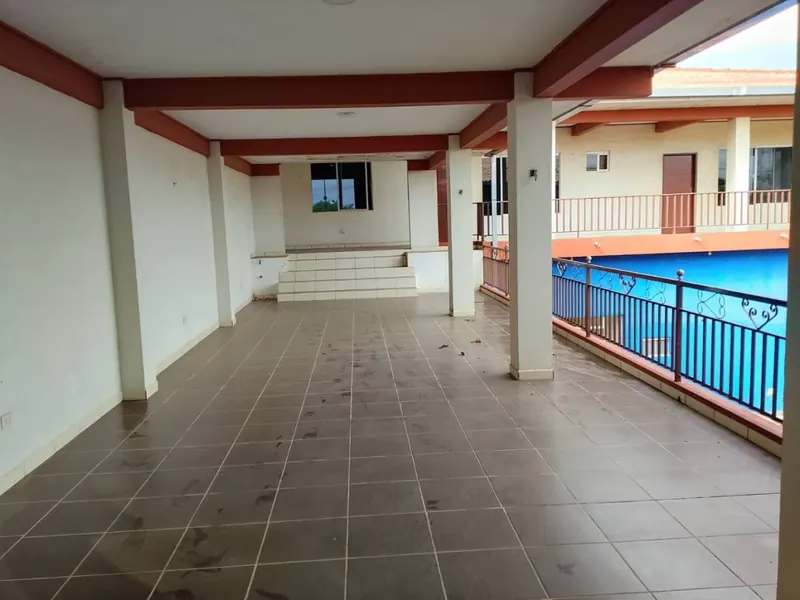 Casa comercial en esquina en venta en la Zona Nor Este: foto 12 de 14