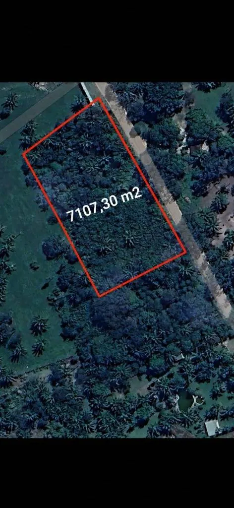 Terreno de 7.107 m² en venta en el Urubó, entrada a Las Cruces: foto 1 de 1