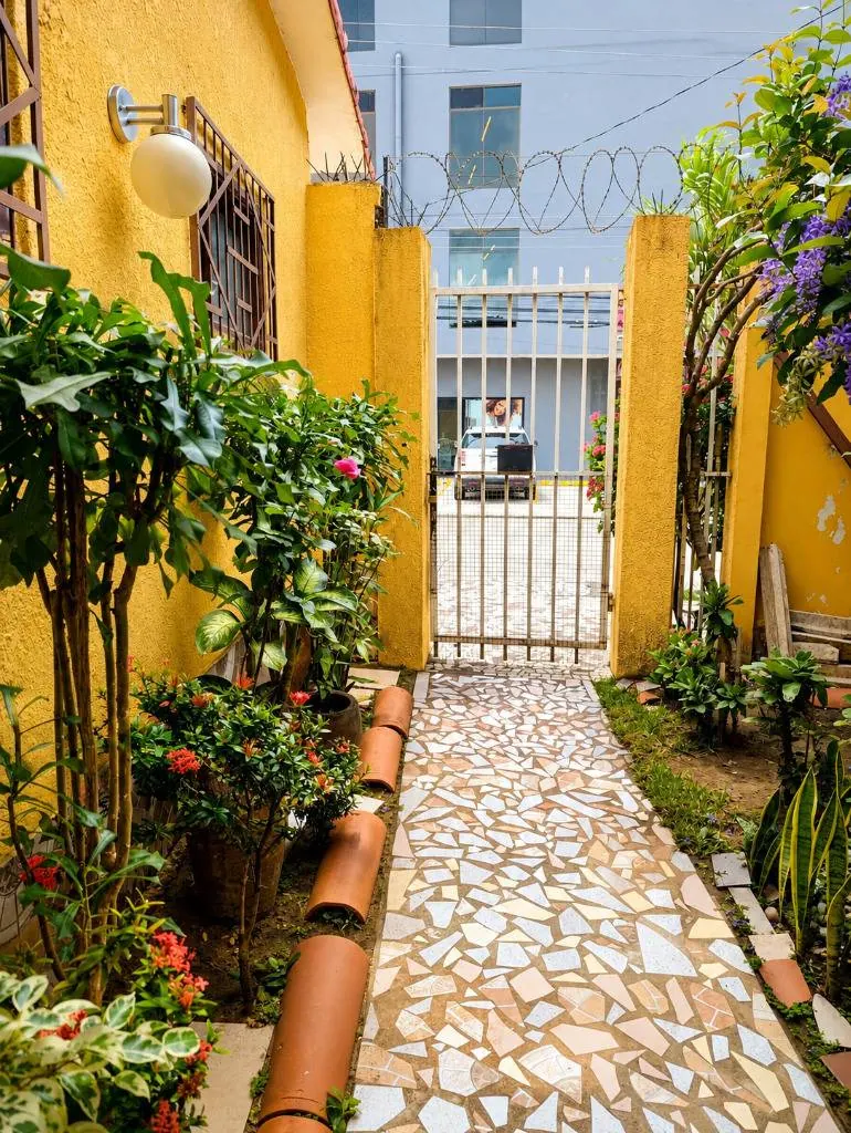 Casa con tienda comercial en venta en la Zona Sur: foto 9 de 12