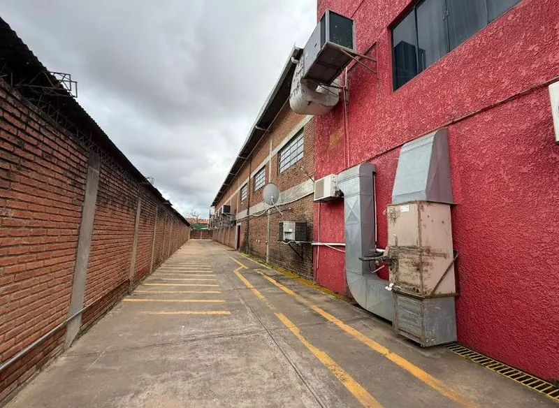 Warehouse with office for rent in the Parque Industrial: foto 9 de 22