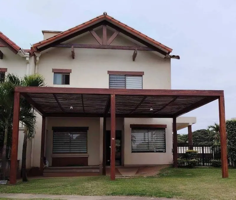 Casa de 4 dormitorios en venta en el condominio Villa Borghese: foto 1 de 15