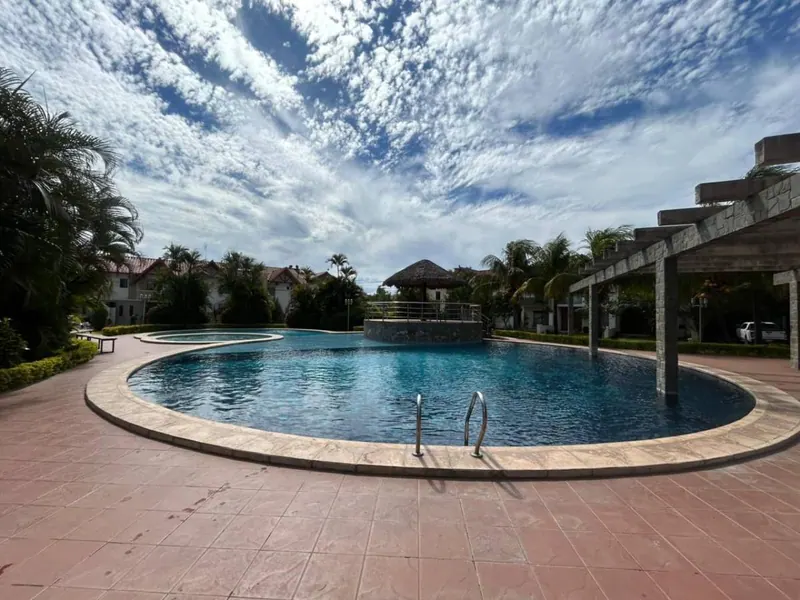 Casa de 4 dormitorios en venta en el condominio Villa Borghese: foto 3 de 15