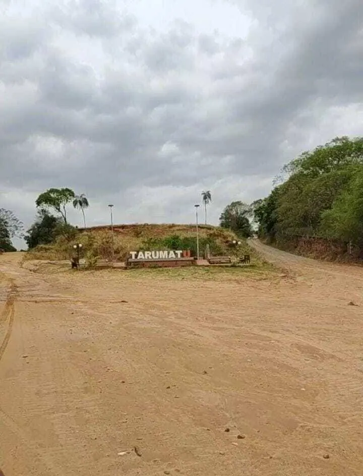 Terreno de 2,3 hectáreas en venta en el Urubó: foto 1 de 5