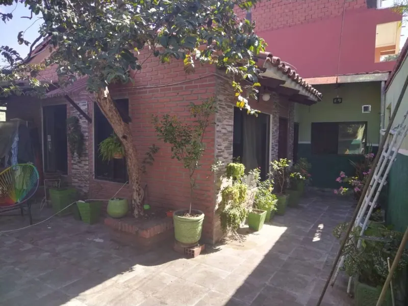 Casa comercial en venta en la Zona Este, barrio Convipet: foto 4 de 5