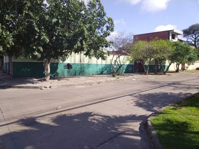 Casa comercial en venta en la Zona Este, barrio Convipet: foto 5 de 5