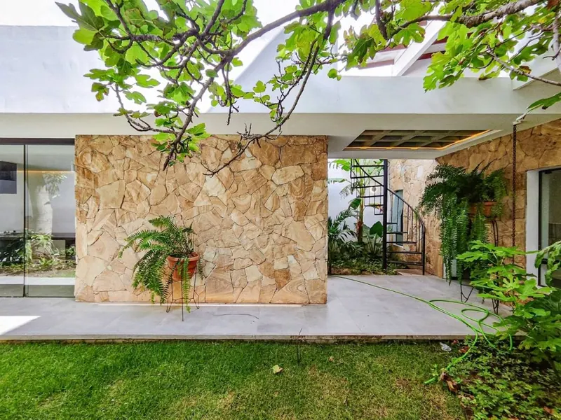 Casa de uso comercial en venta a media cuadra de la av. Piraí: foto 11 de 11