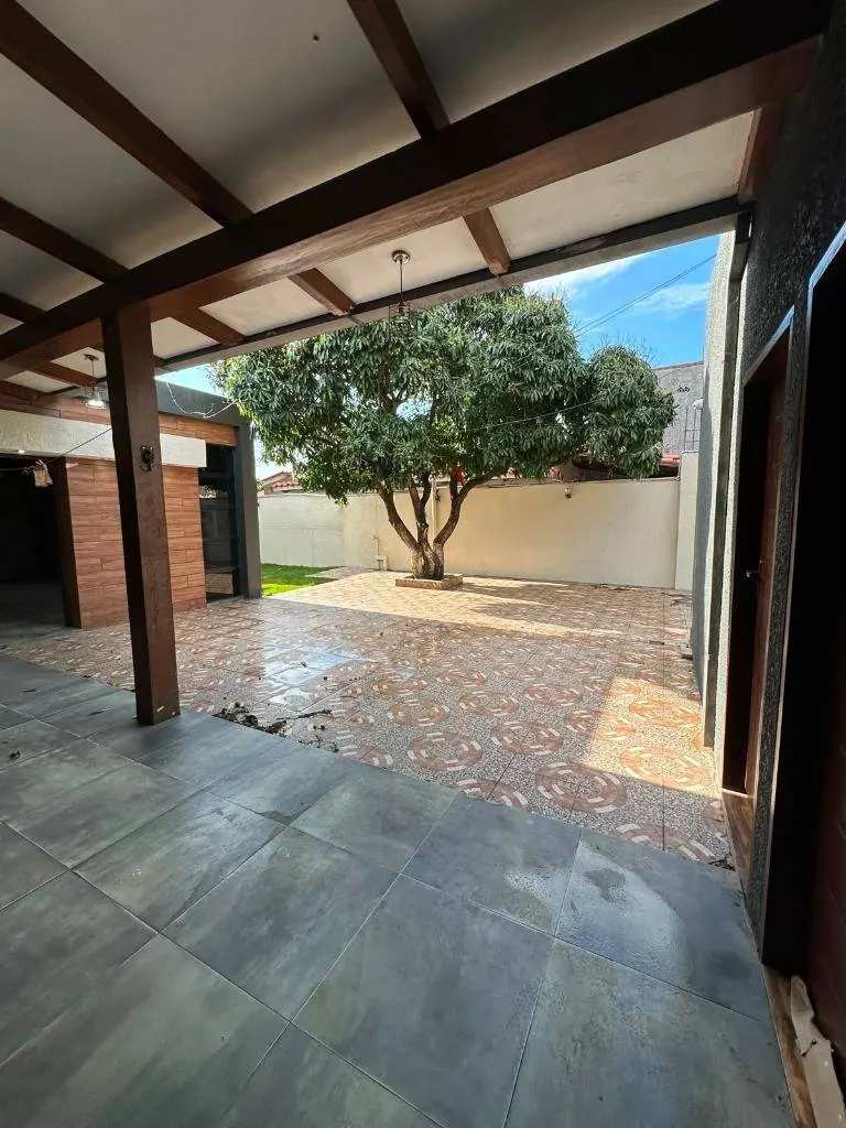Casa comercial de 5 dormitorios en venta en la Zona Norte: foto 4 de 30