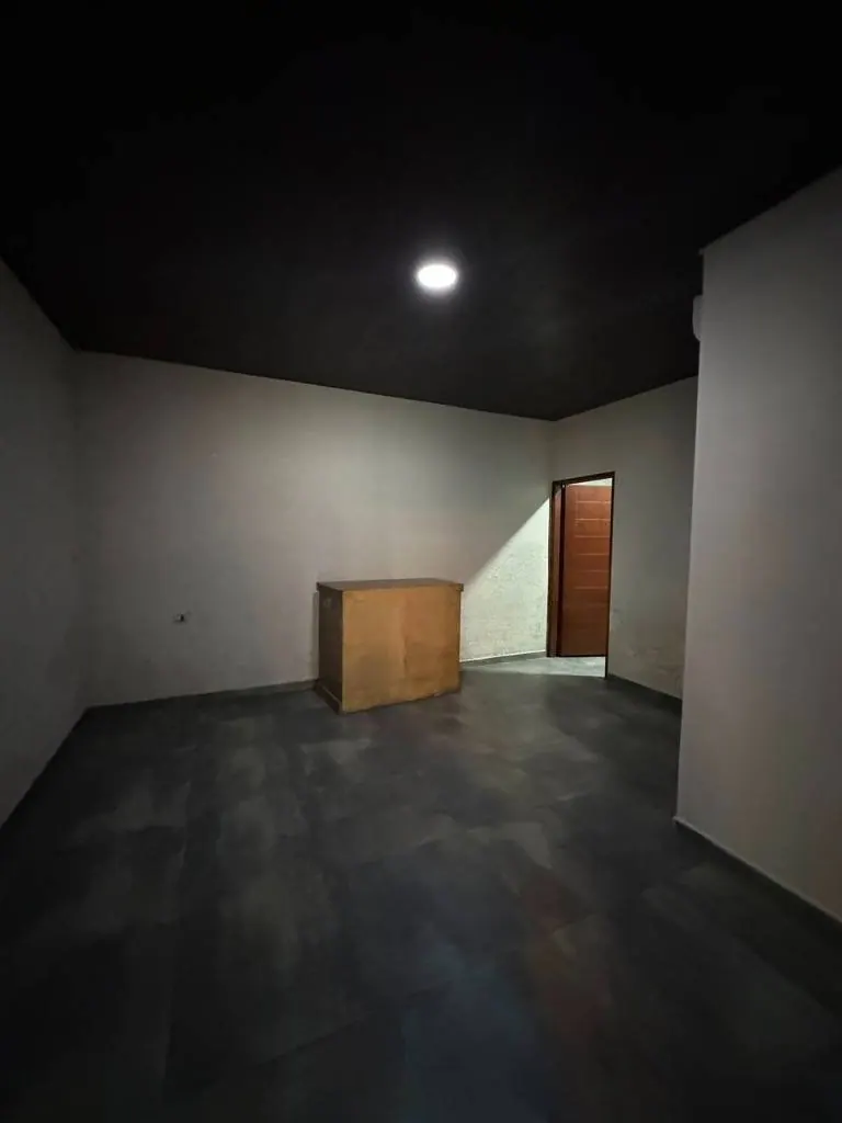 Casa comercial de 5 dormitorios en venta en la Zona Norte: foto 12 de 30