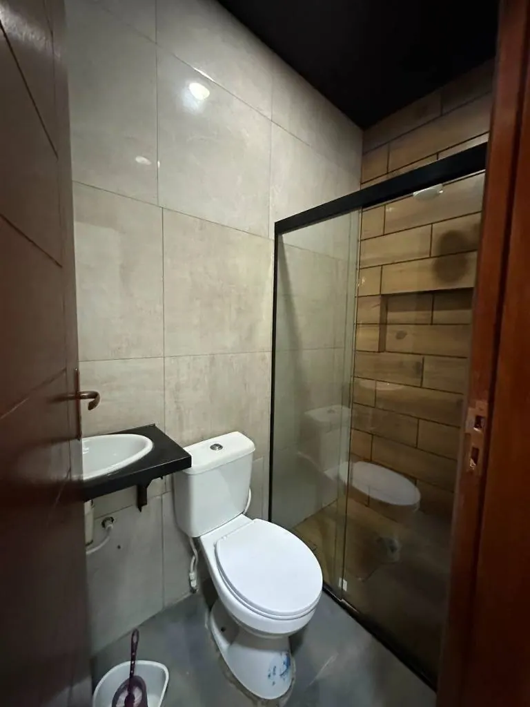 Casa comercial de 5 dormitorios en venta en la Zona Norte: foto 15 de 30