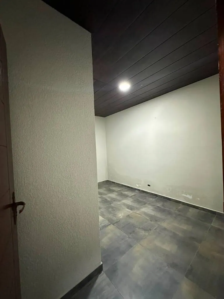 Casa comercial de 5 dormitorios en venta en la Zona Norte: foto 17 de 30
