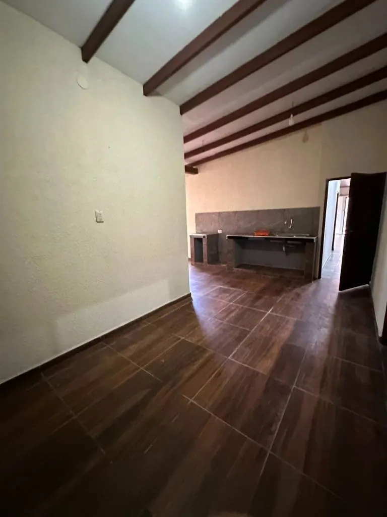 Casa comercial de 5 dormitorios en venta en la Zona Norte: foto 19 de 30
