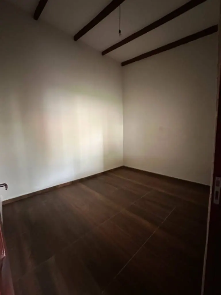 Casa comercial de 5 dormitorios en venta en la Zona Norte: foto 21 de 30