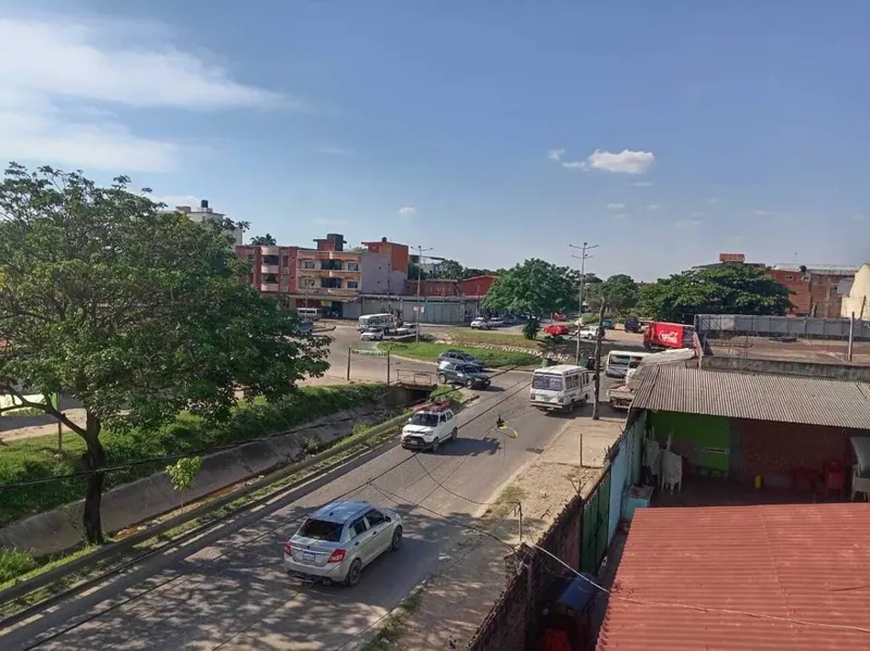 Commercial house for sale on Av. 16 de Julio and Radial 10: foto 5 de 14