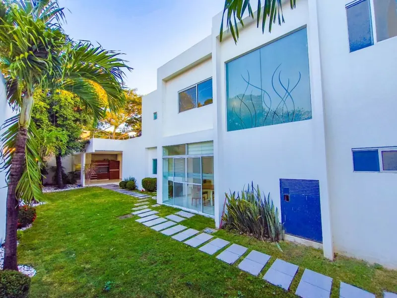 2-storey house for sale in the Jardines del Norte IV gated community: foto 23 de 24