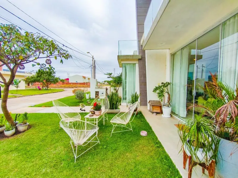 4-bedroom house for sale in the Valle de Cartago gated community: foto 9 de 10