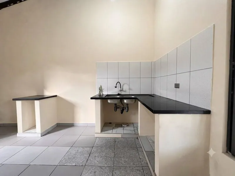 2-bedroom house for sale in Warnes, Urb. Juan Pablo II: foto 3 de 9