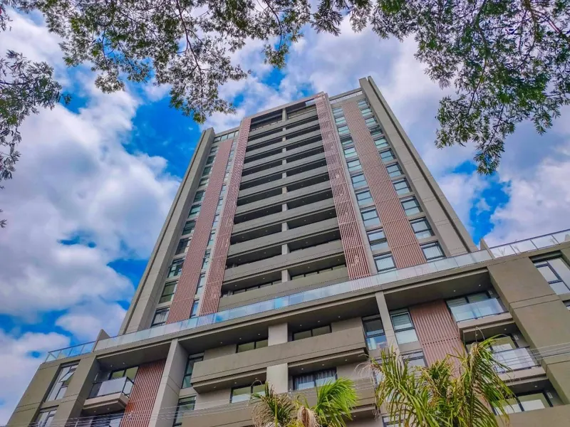 Monoambiente a estrenar en venta en Equipetrol, edificio Stratto Up