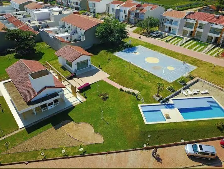 5-bedroom house in anticrético in the North Zone