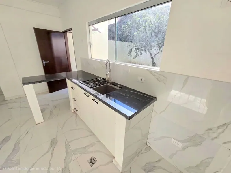 Casa de 2 dormitorios en venta en la Zona Norte: foto 3 de 15