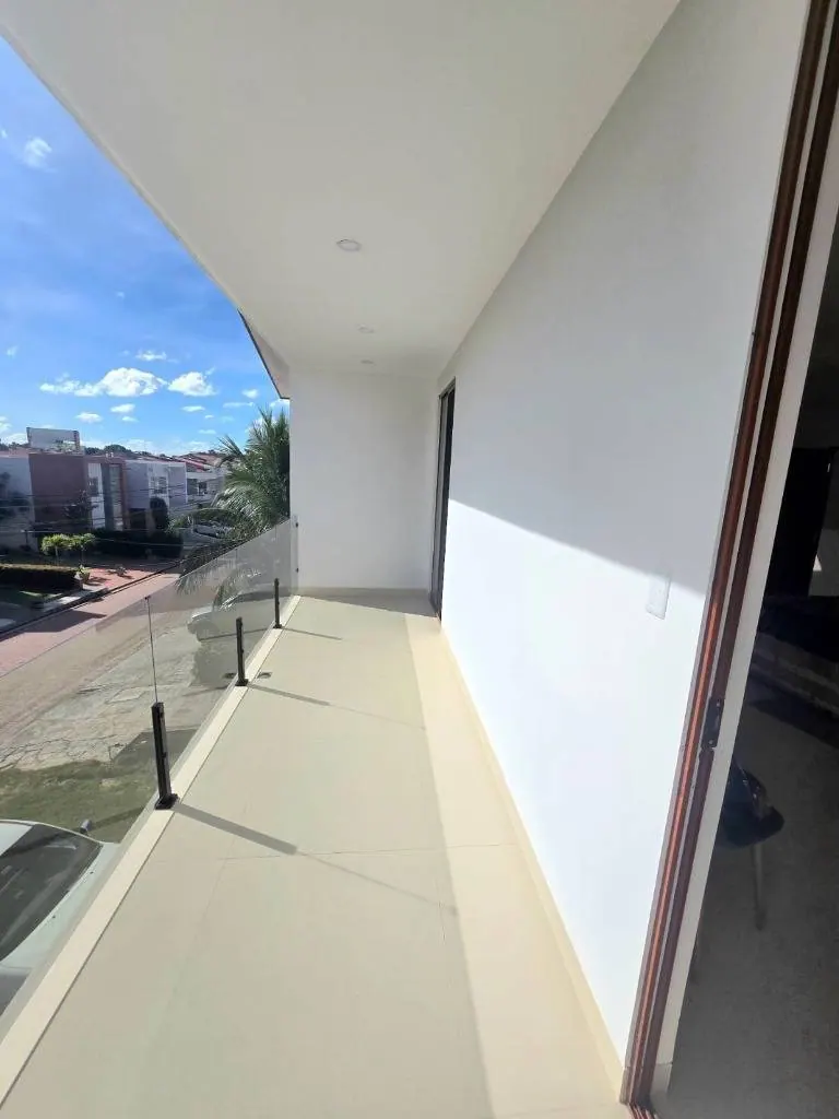 Casa de 5 dormitorios en venta en la Zona Norte: foto 15 de 28