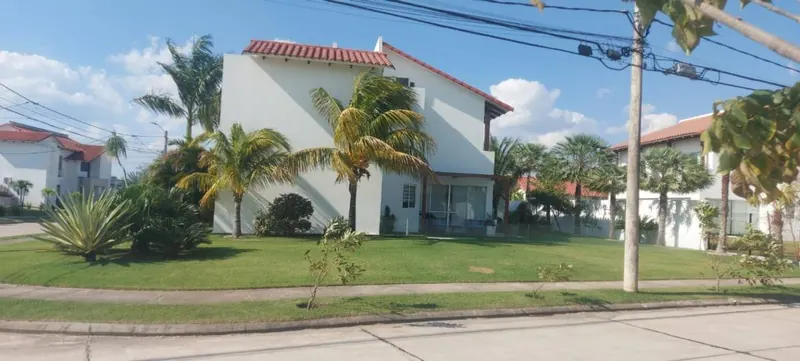 3 en-suite bedroom house for sale in Urubó, gated community: foto 4 de 38