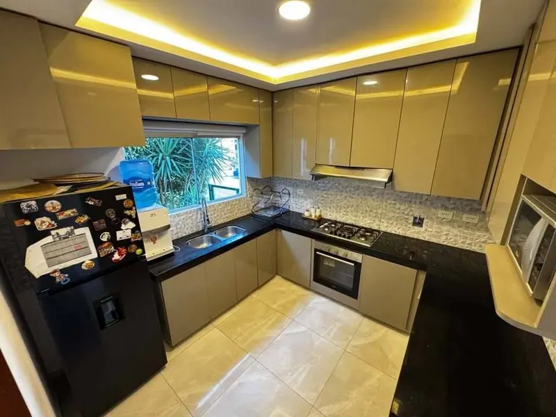 House with pool for sale in the Le Parc Costanera gated community: foto 6 de 27