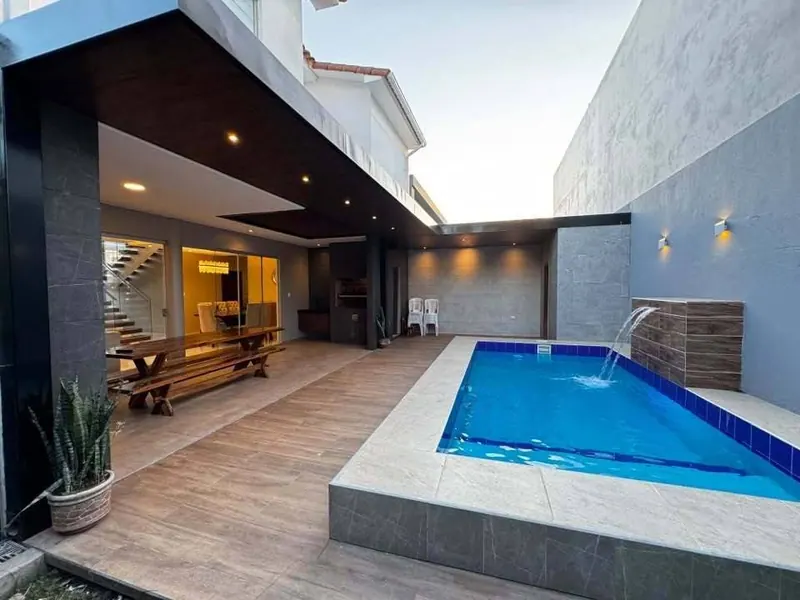 House with pool for sale in the Le Parc Costanera gated community: foto 11 de 27