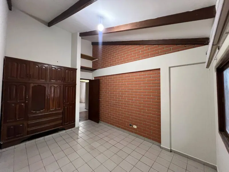 Casa de 3 dormitorios en venta en la Zona Norte: foto 8 de 13