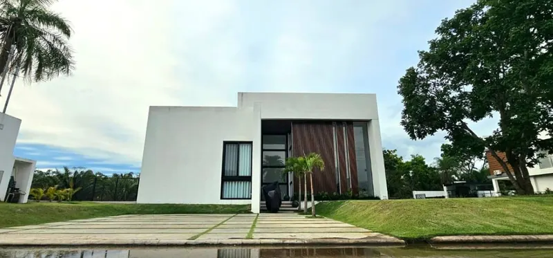 Casa amoblada en venta en el Urubó, condominio Villa Real: foto 3 de 25