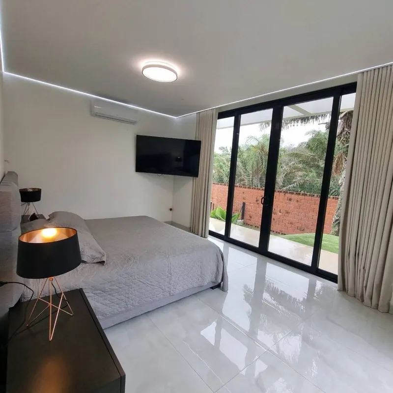 Casa amoblada en venta en el Urubó, condominio Villa Real: foto 10 de 25