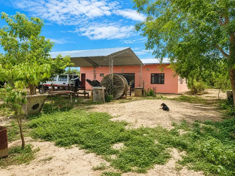 Cattle and farming property for sale in Loma Blanca, 30.4 ha: foto 5 de 6