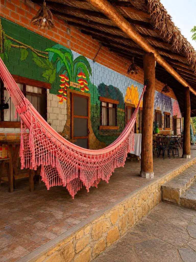 Tourist country property for sale in Aguas Calientes with river access: foto 2 de 16