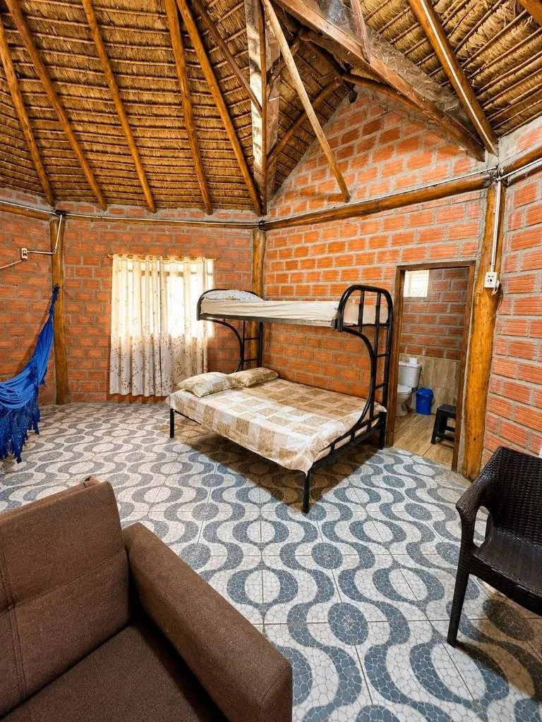 Tourist country property for sale in Aguas Calientes with river access: foto 7 de 16
