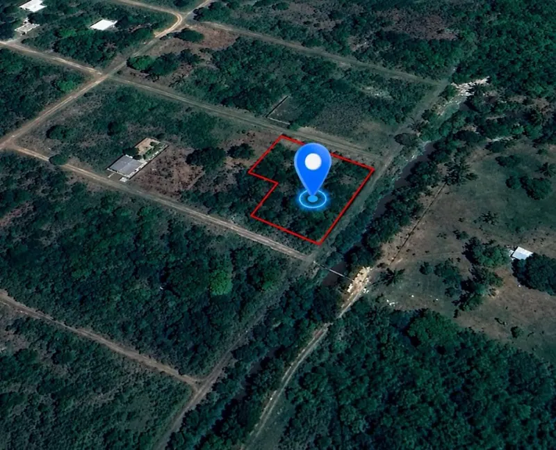 Terreno de 360 m² en venta en la Zona Sur, urb. Santiestevan: foto 7 de 7