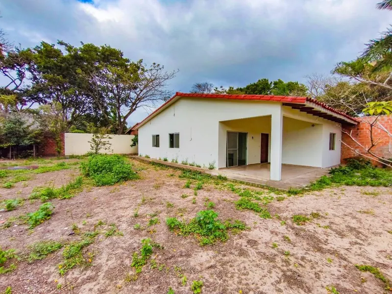 3-bedroom house for sale in Warnes, 720 m² lot: foto 3 de 10
